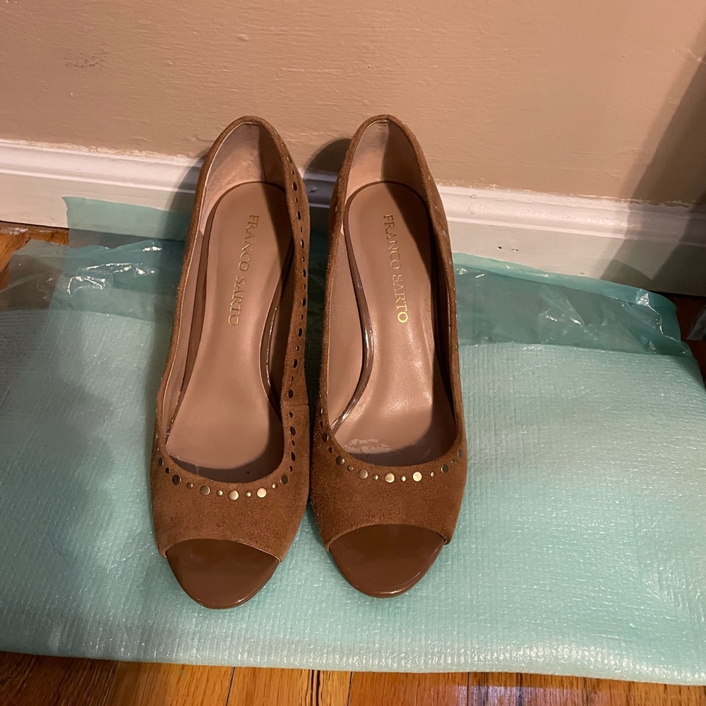Franco Sarto wedges